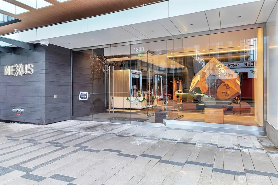 1808 Minor Avenue #1008, Seattle, WA 98101 - #3