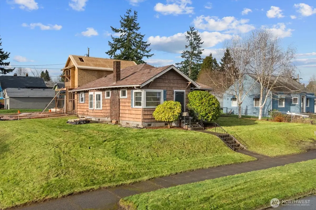 2432 Pine Street #A, Everett, WA 98201 - #1