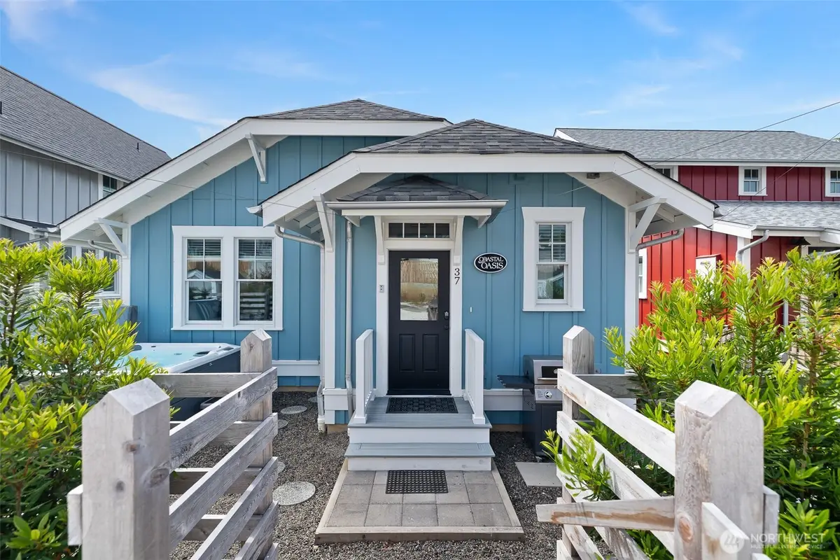 37 Elk Creek Loop, Pacific Beach, WA 98571 - #1