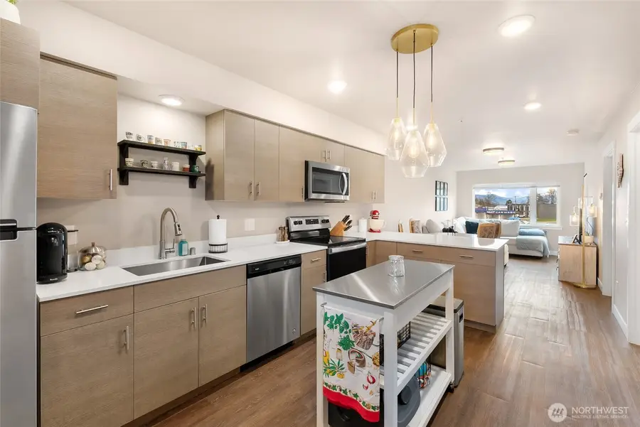 1882 Front Street #302, Lynden, WA 98264 - #2