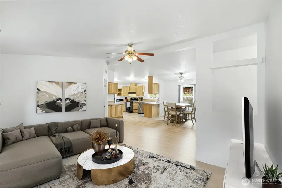 570 Ocean View Drive, Oak Harbor, WA 98277 - #3