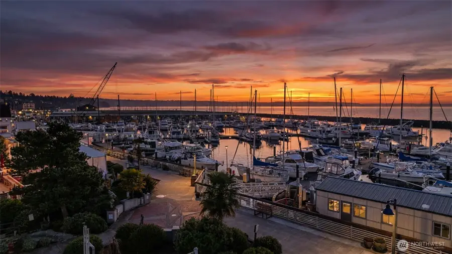 22222 Dock Avenue S #1B, Des Moines, WA 98198 - #3