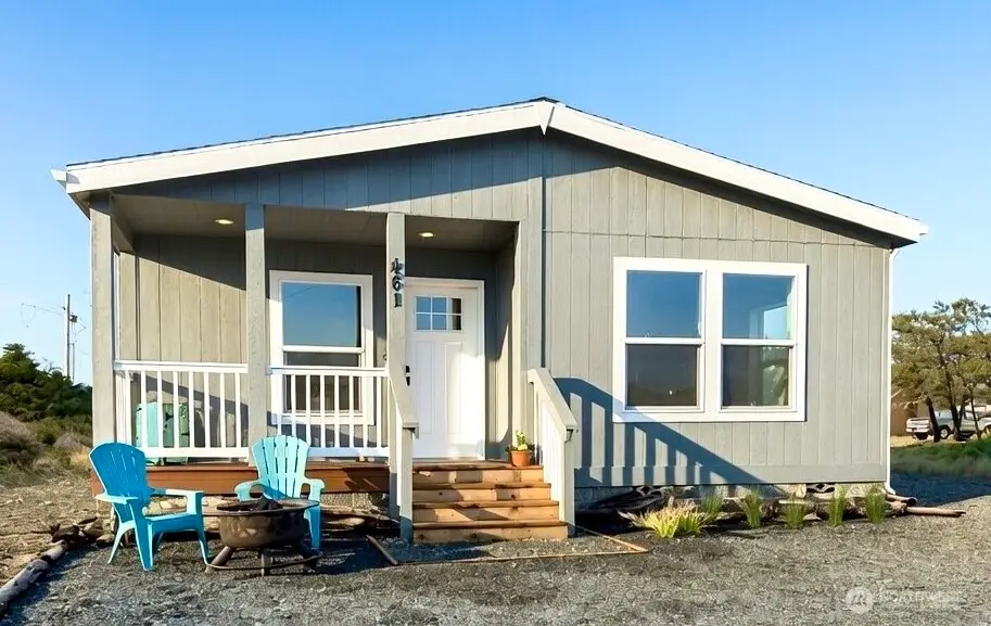 461 Sportsmens Street Sw, Ocean Shores, WA 98569 - #1