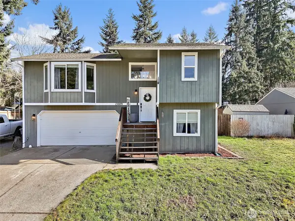 13009 Prairie Circle E, Bonney Lake, WA 98391