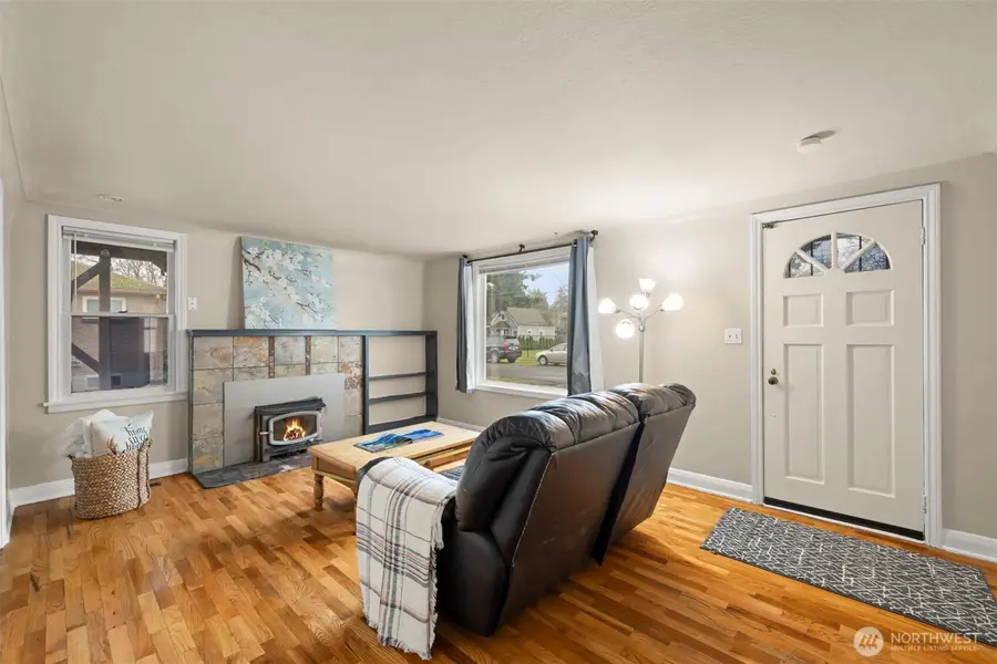 905 115th Street S, Tacoma, WA 98444 - Image #2