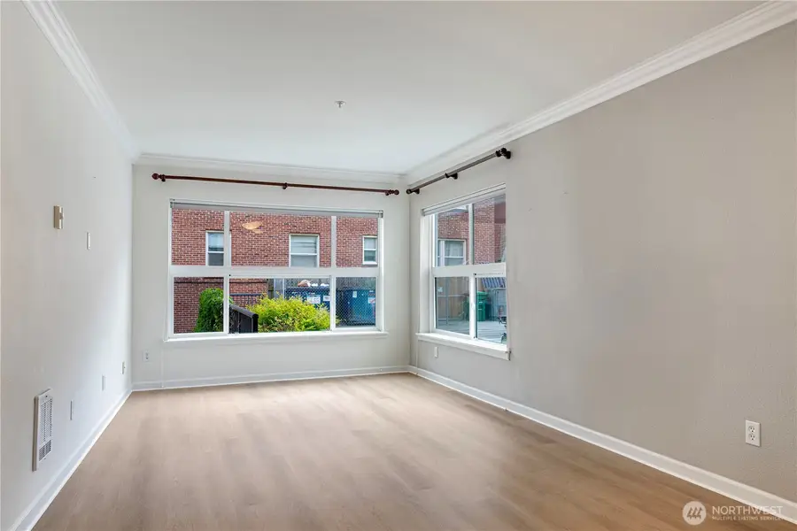 621 5th Ave N #103, Seattle, WA 98109 - #2