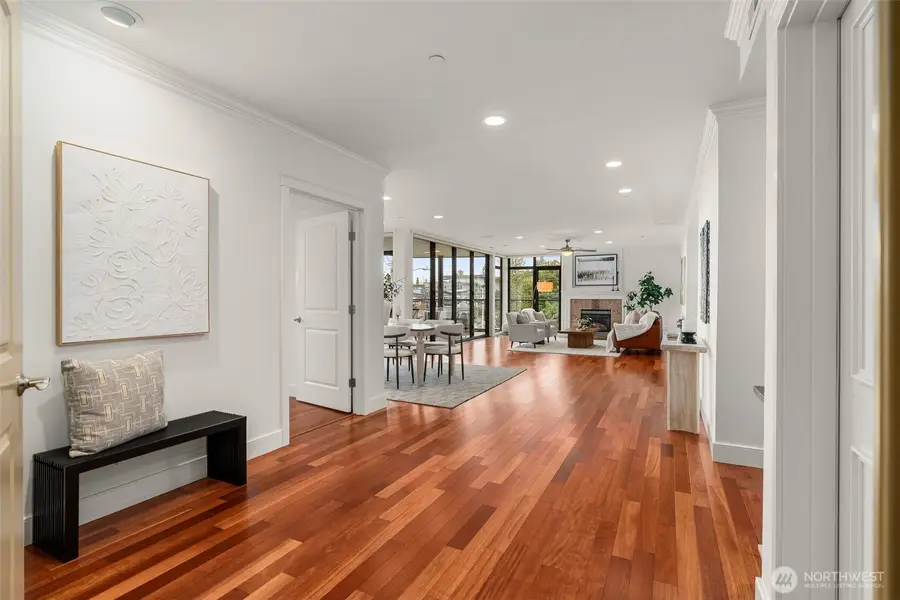 302 5th Avenue #202, Kirkland, WA 98033 - #3