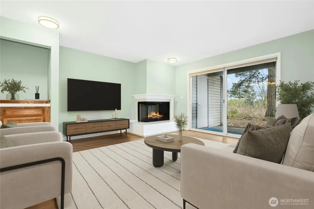 13611 8th #106, Bellevue, WA 98005 - #1