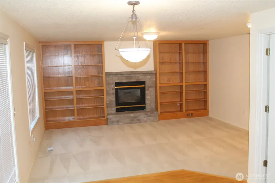 2120 NW Douglas Loop, Camas, WA 98607 - Image #2