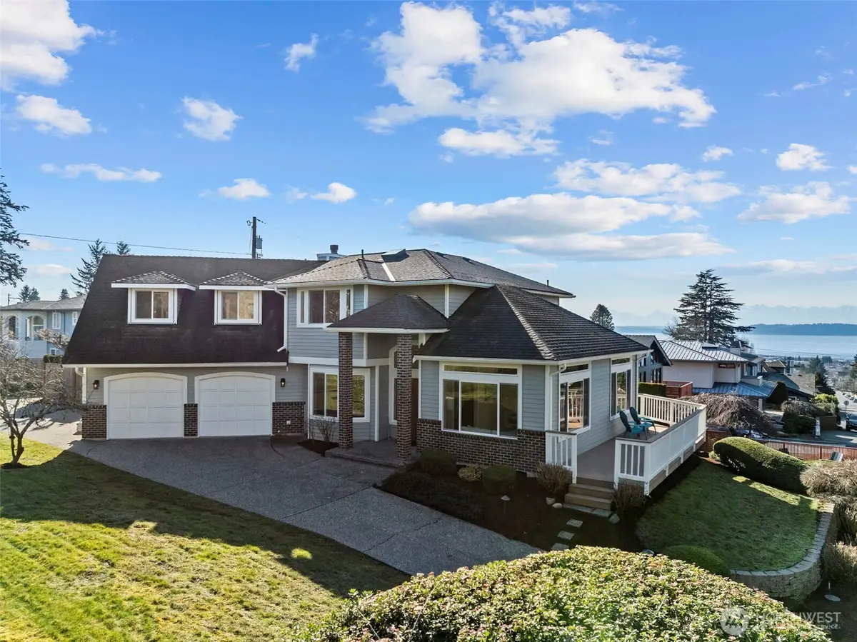 926 Dayton Street, Edmonds, WA 98020 - #1