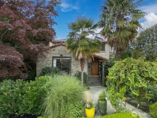 4315 52nd Avenue Ne, Seattle, WA 98105