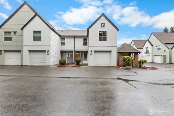 23904 66th Avenue S #P106, Kent, WA 98032