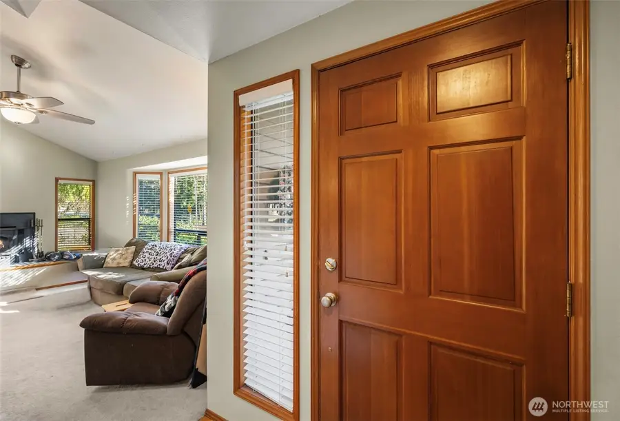 14107 97th Avenue Ne, Kirkland, WA 98034 - #3