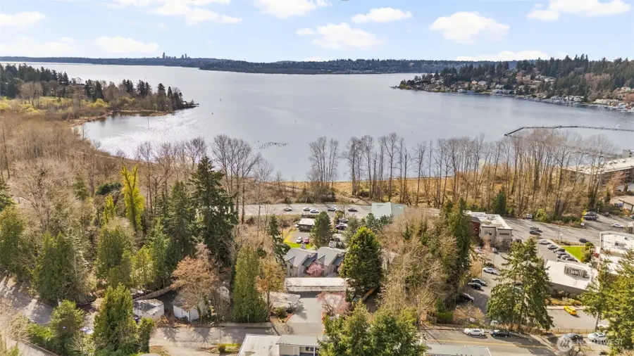 11419 99th Place Ne #102, Kirkland, WA 98033 - Image #2