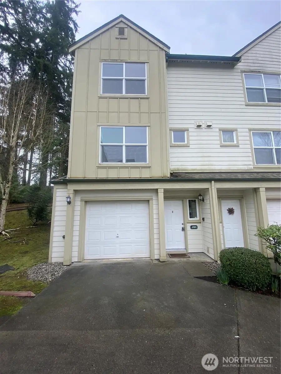 1600 121st Street Se #J101, Everett, WA 98208 - #2