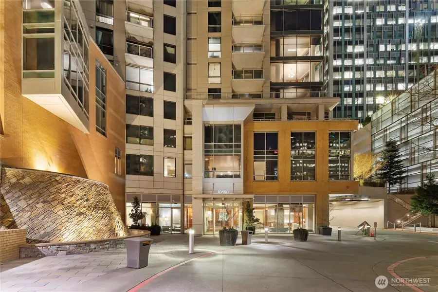 10650 NE 9th Place #2427, Bellevue, WA 98004 - #3