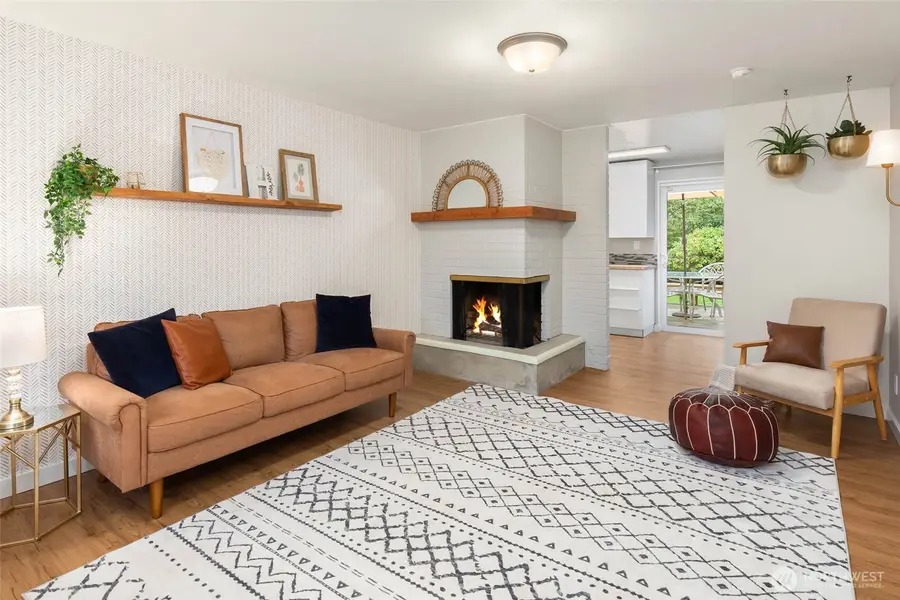 4726 Victor Street, Seattle, WA 98178 - #3