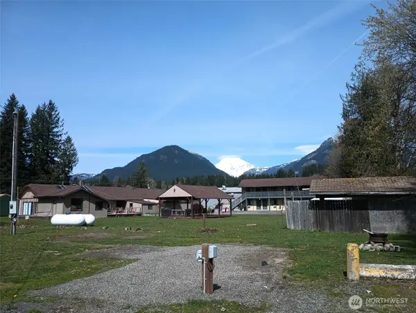 115 E Willame Street, Packwood, WA 98361