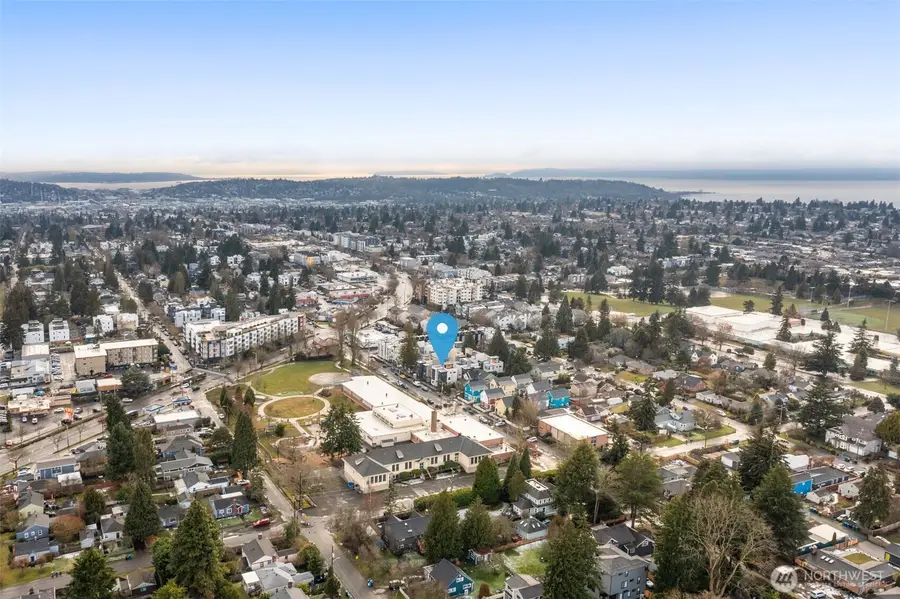 9223 14th Avenue Nw, Seattle, WA 98117 - #2