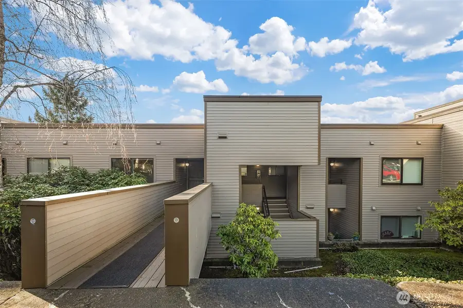 4893 76th Street Sw #E1002, Mukilteo, WA 98275 - Image #2