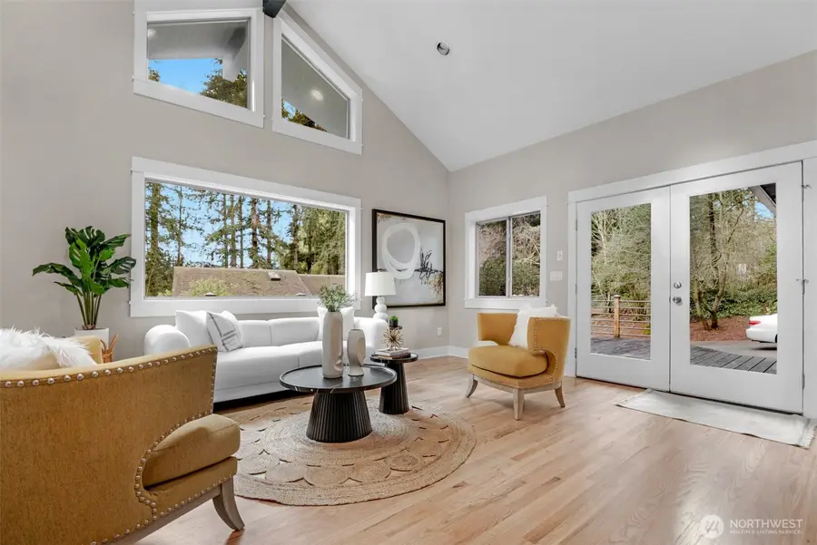 23619 5th Avenue W, Bothell, WA 98021 - Image #2