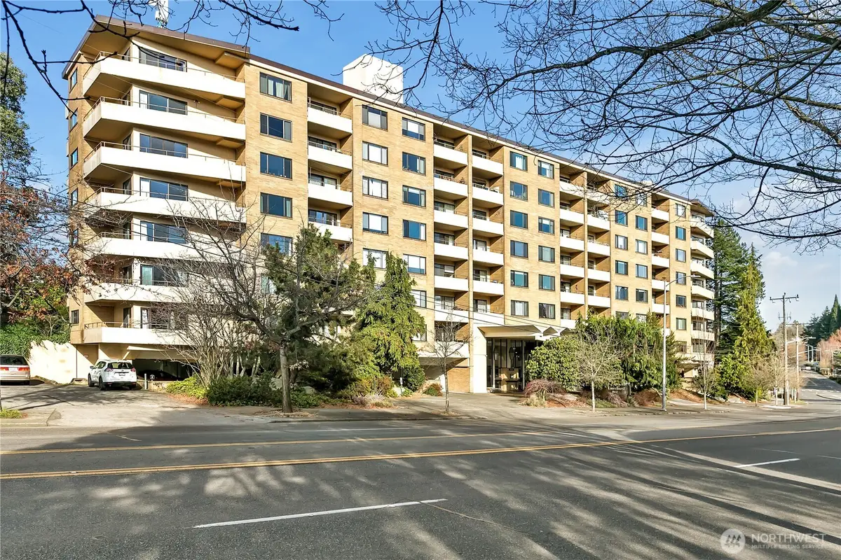 4545 Sand Point Way Ne #207, Seattle, WA 98105 - #1