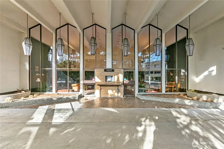 4545 Sand Point Way Ne #207, Seattle, WA 98105 - #2