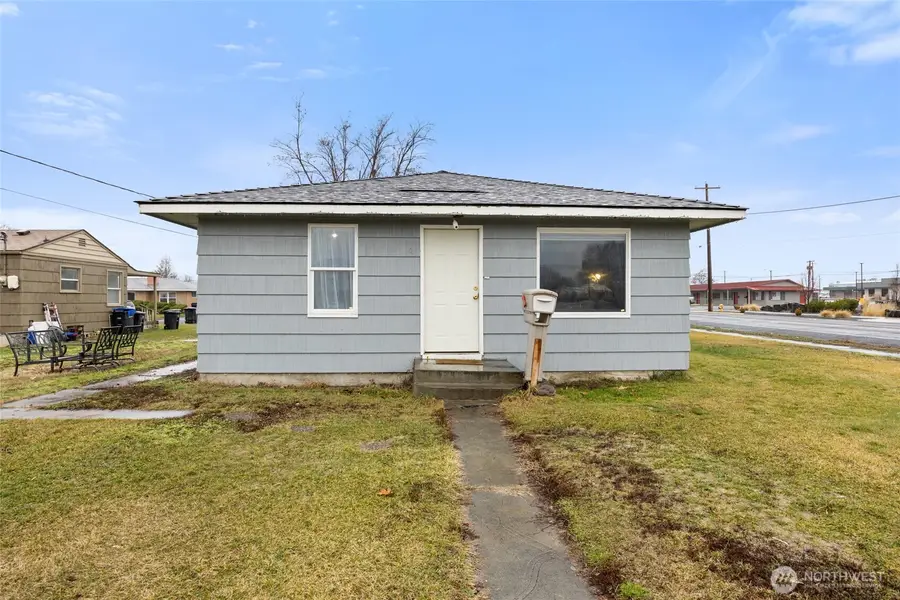501 S Ash St, Moses Lake, WA 98837 - #2