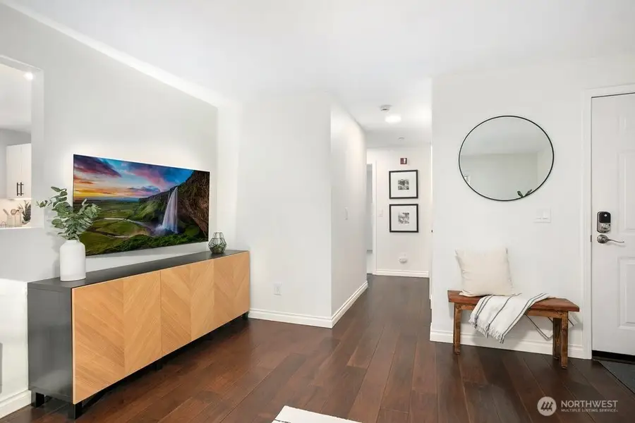 595 Newport Way Nw #C4, Issaquah, WA 98027 - #3