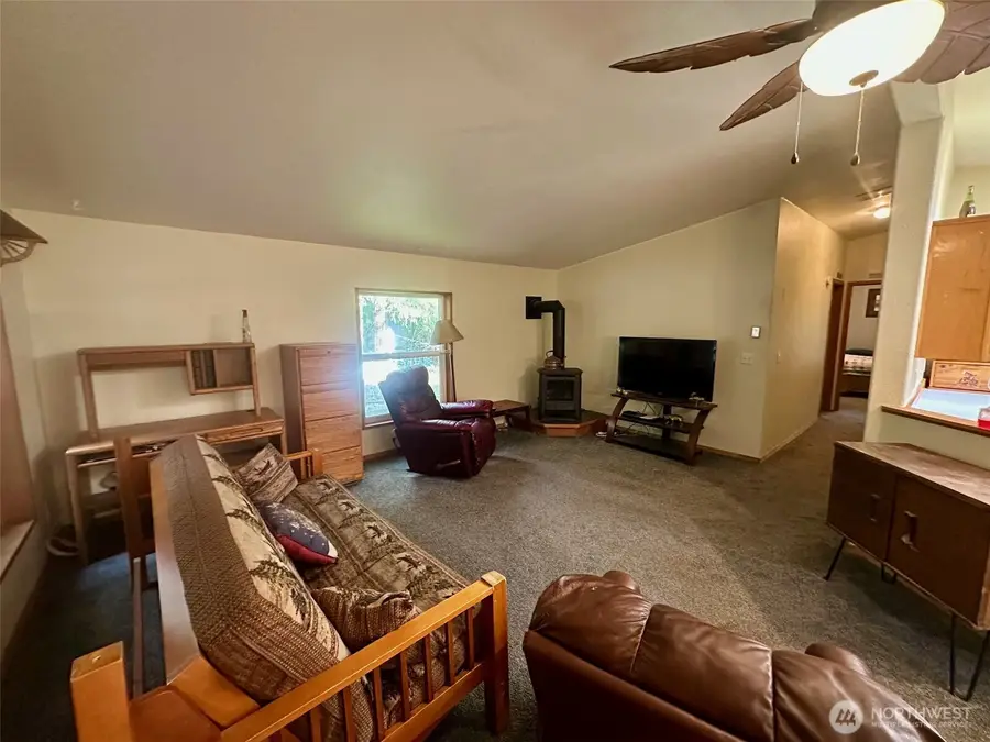 851 N Potlatch Drive, Hoodsport, WA 98548 - #3