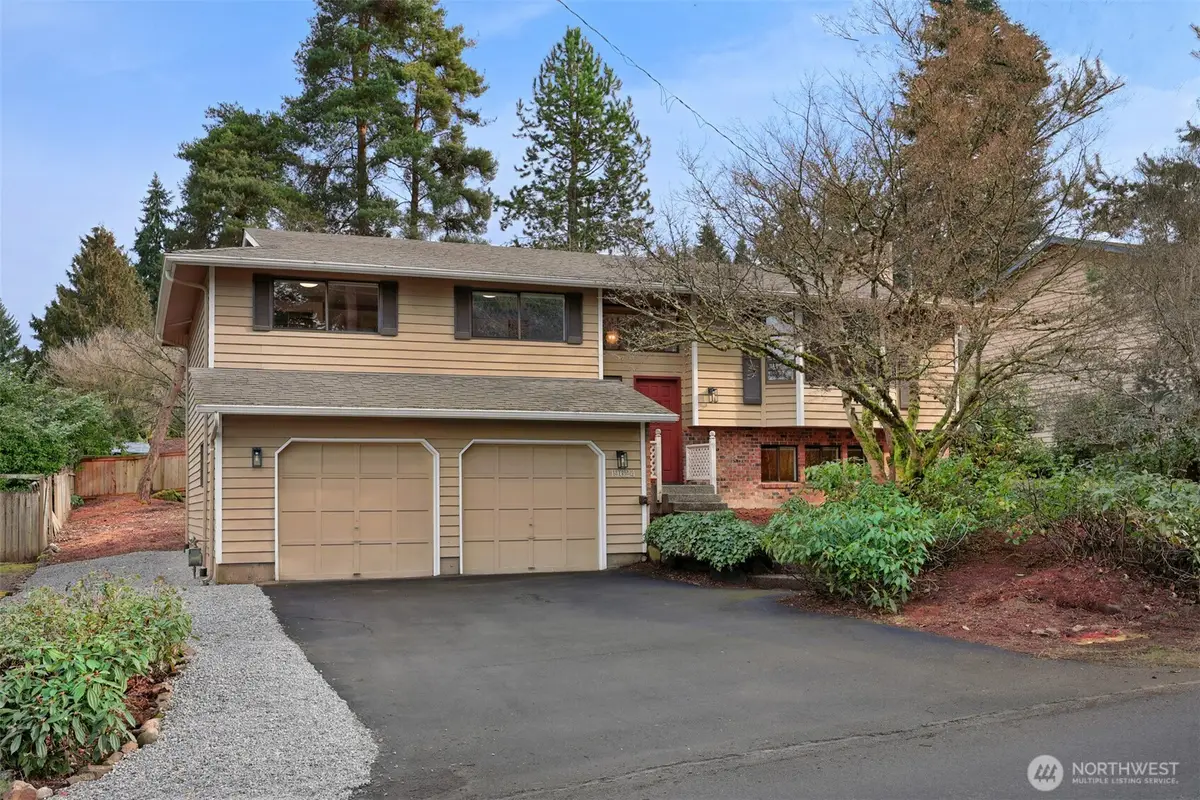 19624 62nd Avenue Ne, Kenmore, WA 98028 - Image #1