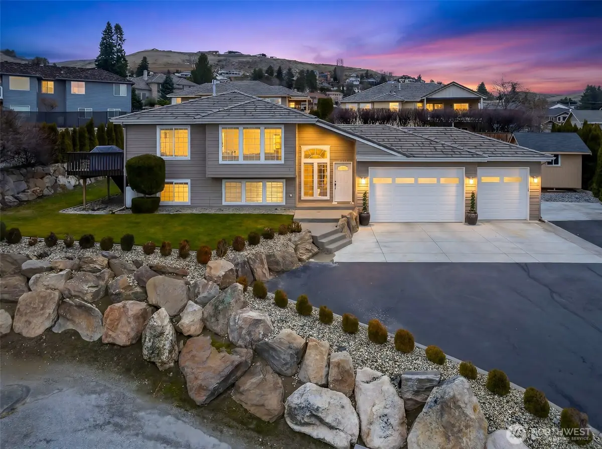 1953 Diamond Ct, East Wenatchee, WA 98802 - #1