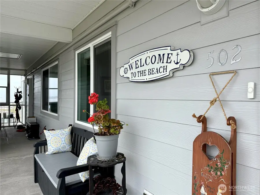 401 Westport View Street Sw #502, Ocean Shores, WA 98569 - #3