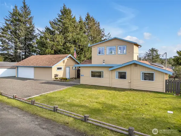 27106 K Place, Ocean Park, WA 98640