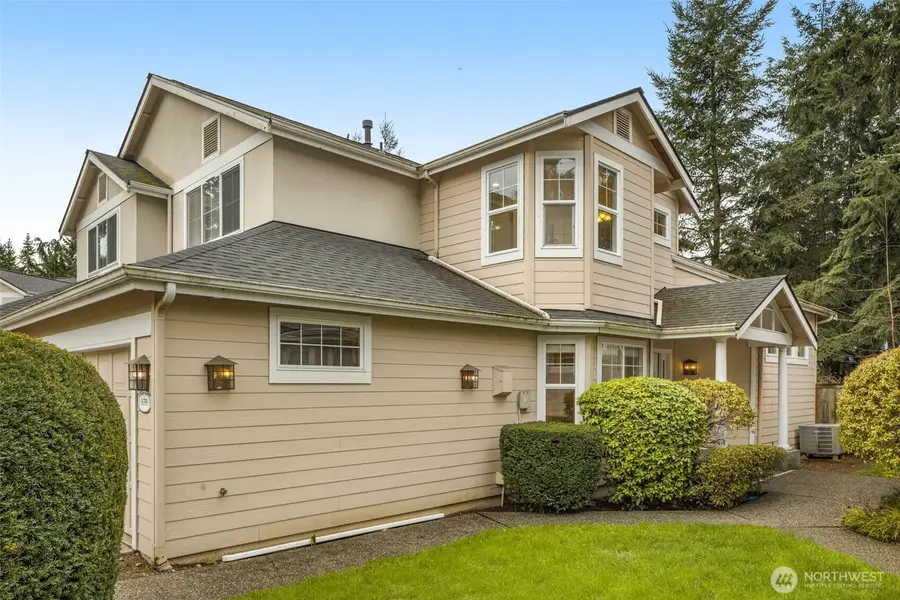 18391 NE 97th Court, Redmond, WA 98052 - Image #2