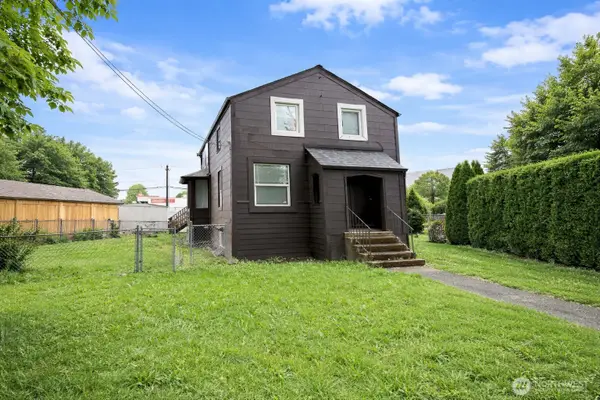 328 S Division Street, Auburn, WA 98001