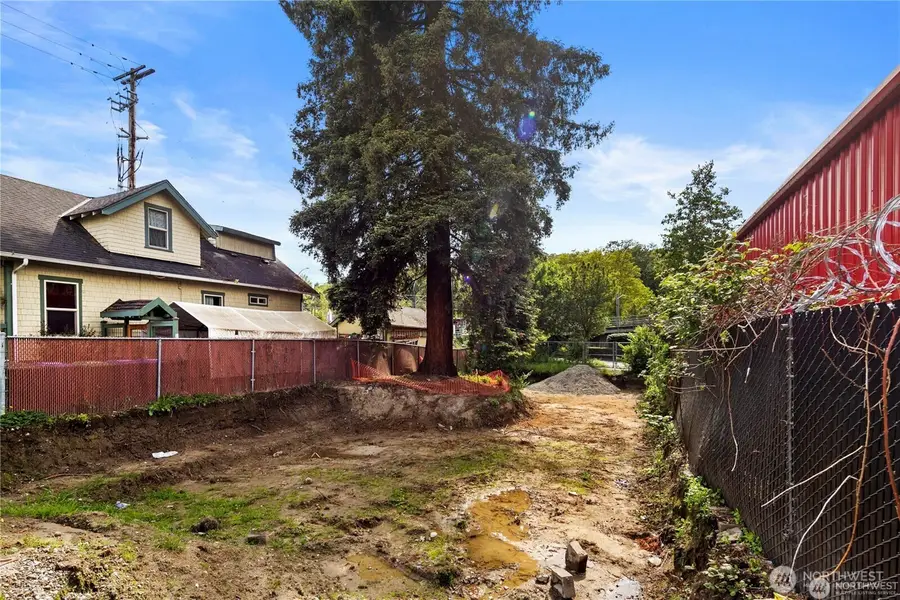 3219 Claremont Avenue S, Seattle, WA 98144 - #3