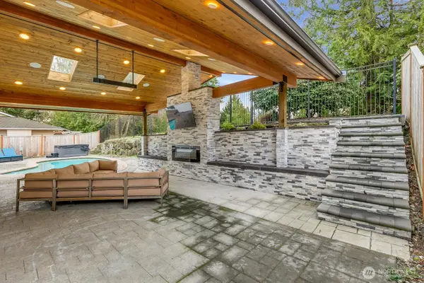 14801 SE Fairwood Boulevard, Renton, WA 98058