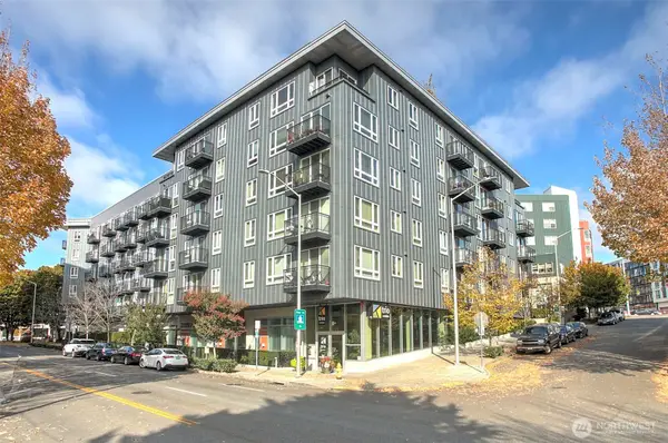 3104 Western Avenue #307, Seattle, WA 98121