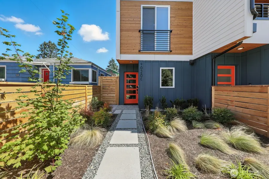 9020 13th Avenue Nw #C, Seattle, WA 98117 - #3