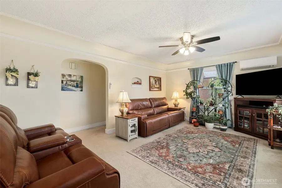 6824 Pacific Avenue, Tacoma, WA 98408 - #3