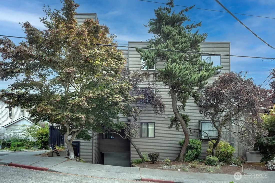 1312 6th Avenue N #9, Seattle, WA 98109 - #1