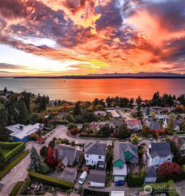 4221 W Armour Street, Seattle, WA 98199