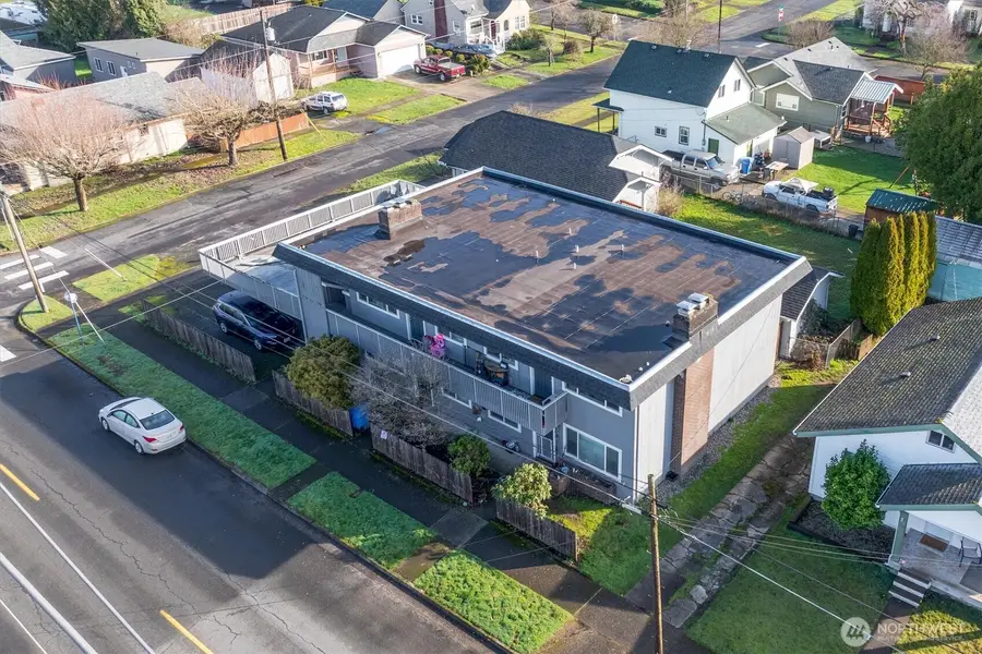 504 N 7th Avenue, Kelso, WA 98626 - #2