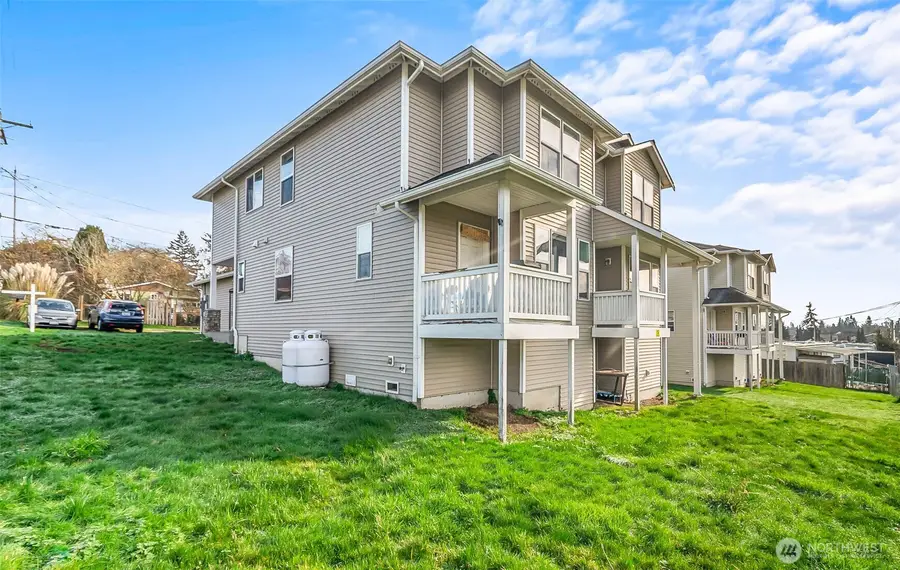 2905 11th Street #C & D, Everett, WA 98201 - #3