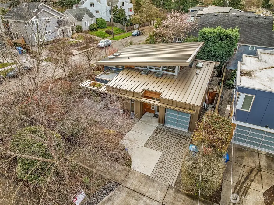 4057 NE 56th Street, Seattle, WA 98105 - #3