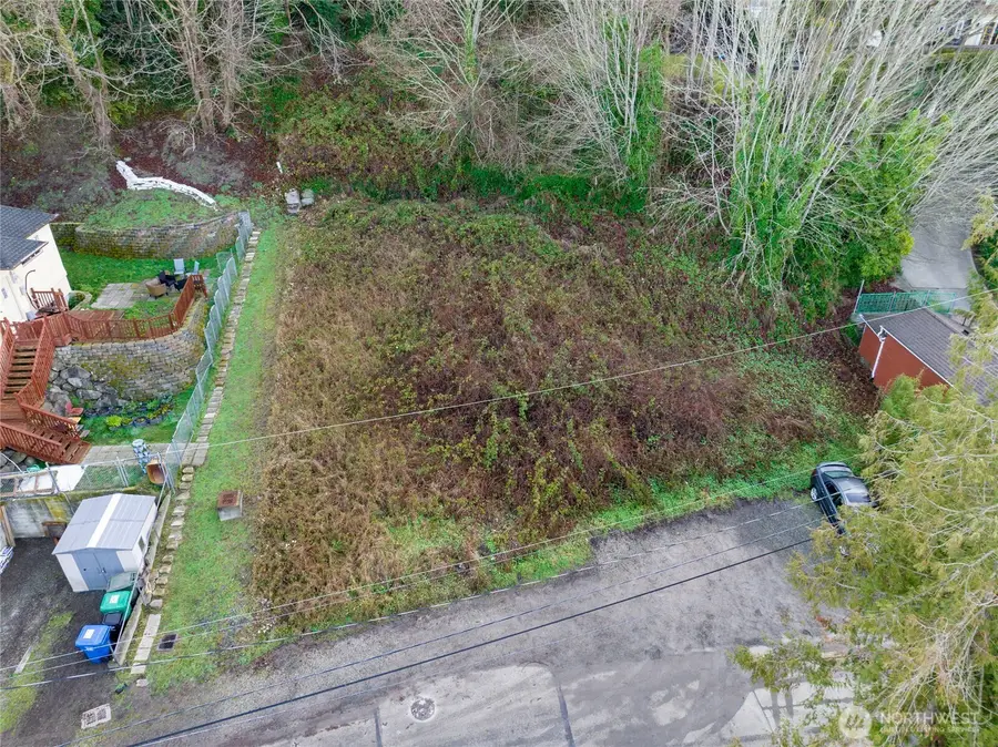 10100 51st Avenue Sw, Seattle, WA 98146 - Image #2