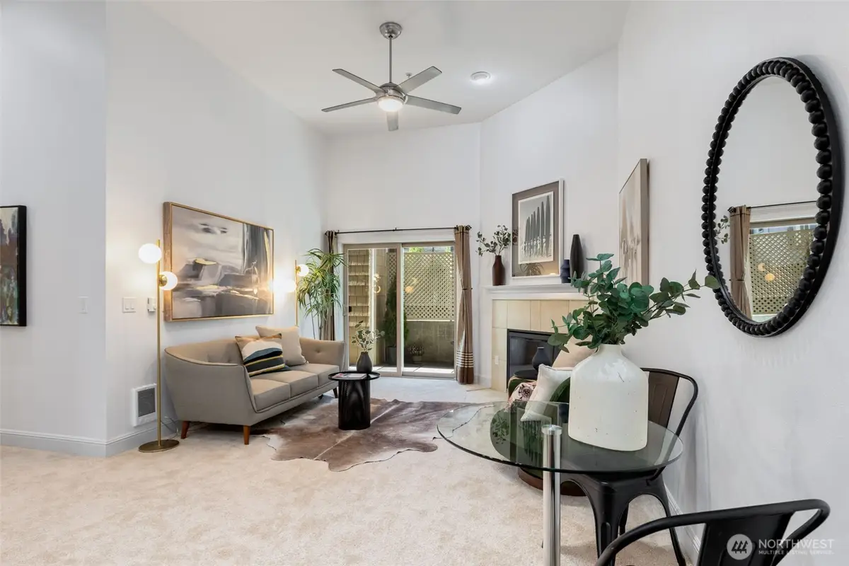 3150 W Government Way #101, Seattle, WA 98199 - #1