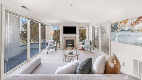 225 4th Avenue #A-506, Kirkland, WA 98033