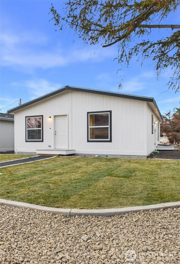 19 S Garden Avenue, Rock Island, WA 98850